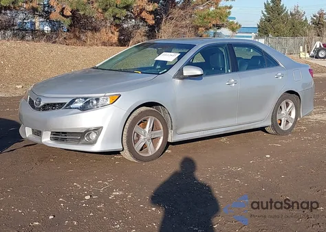 2014 Toyota Camry Se from USA, damaged, VIN 4T1BF1FK2EU830111